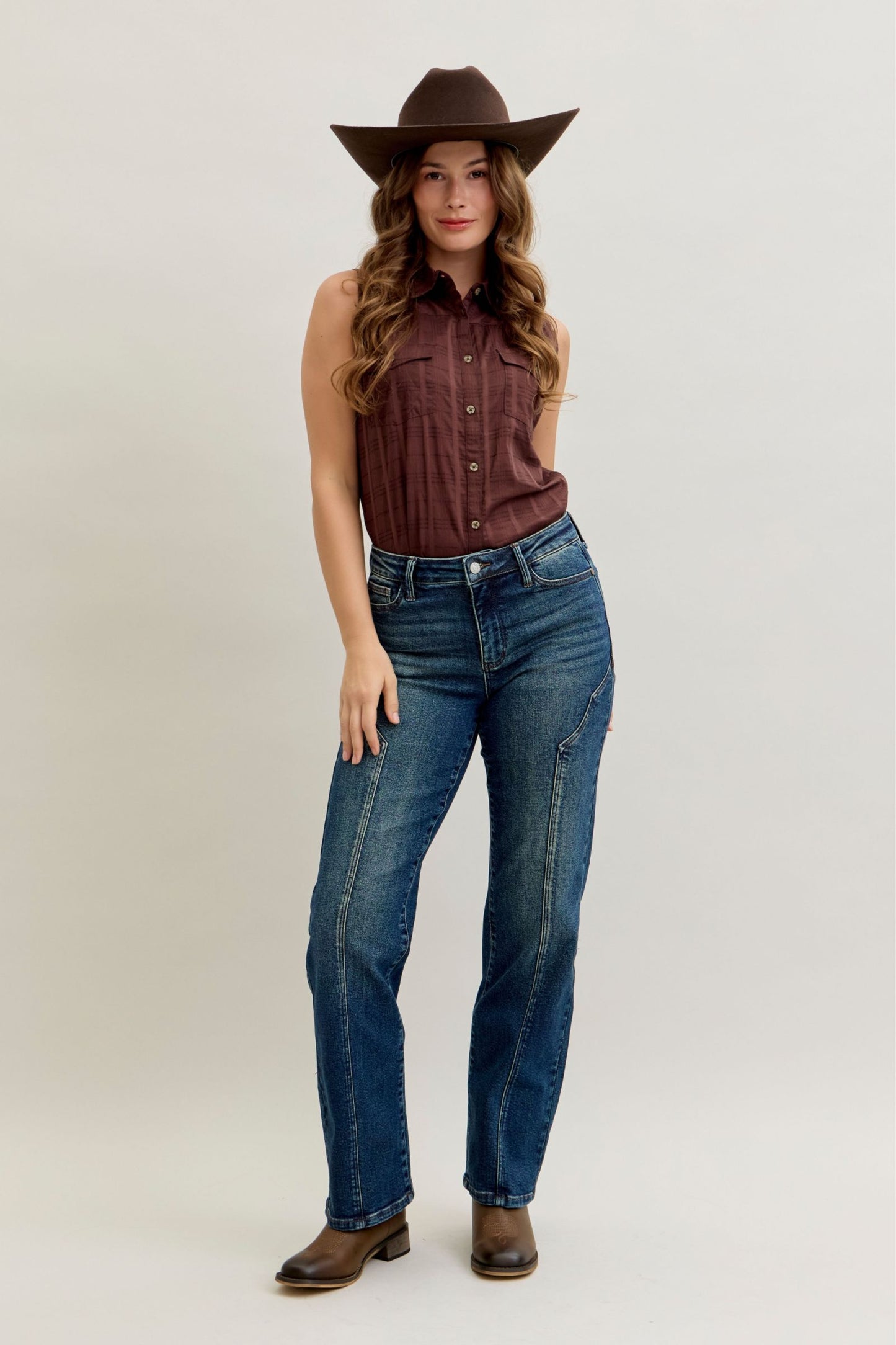 JB 881039 MR Straight Western Seam Detail DK