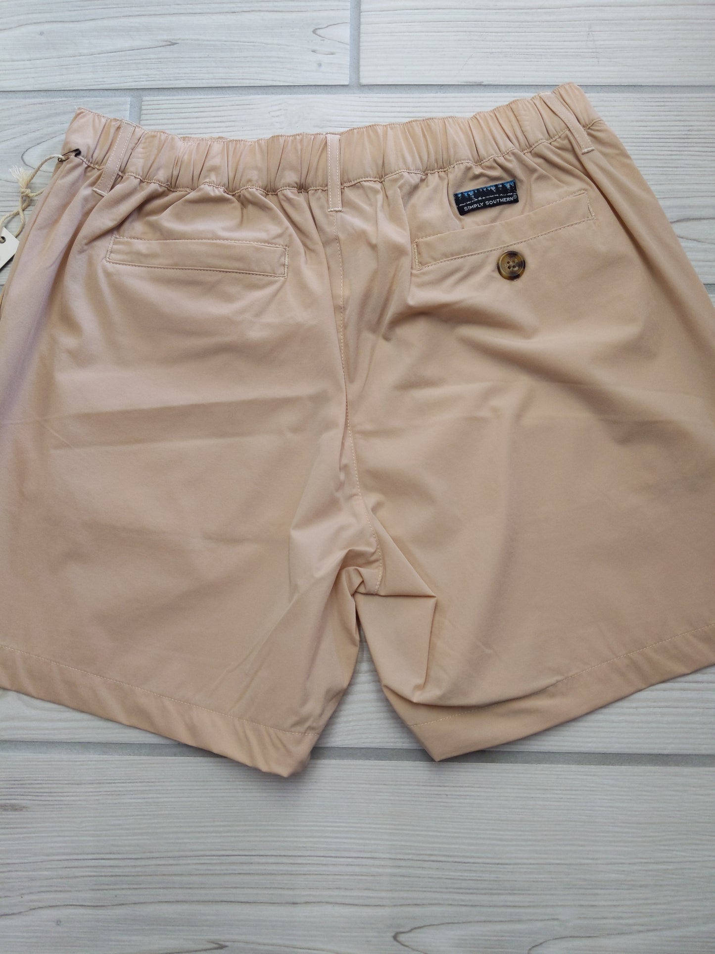 0122 MN SHORTS TAN