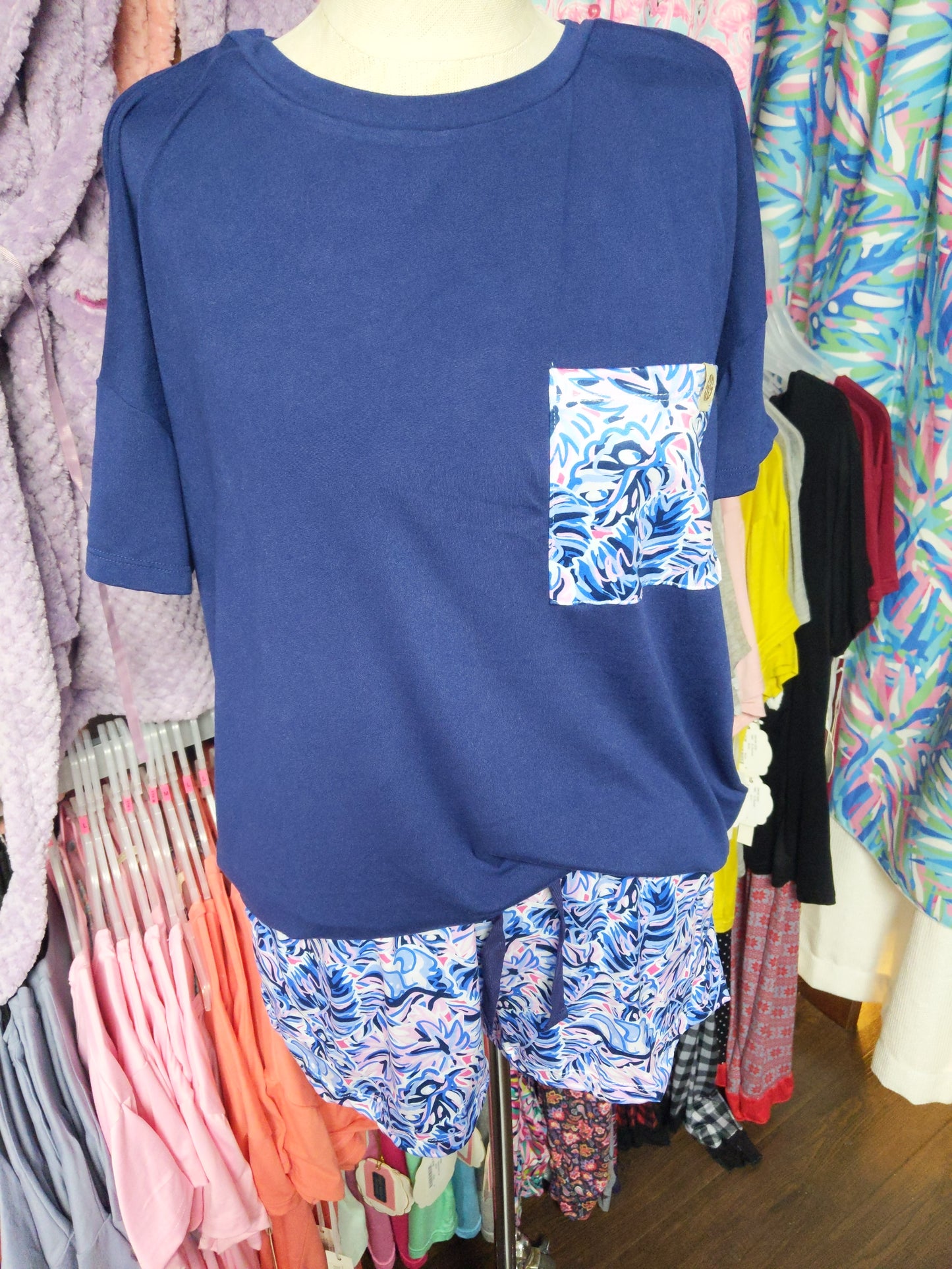 0122-PJ-TSHIRTSET-LEAF