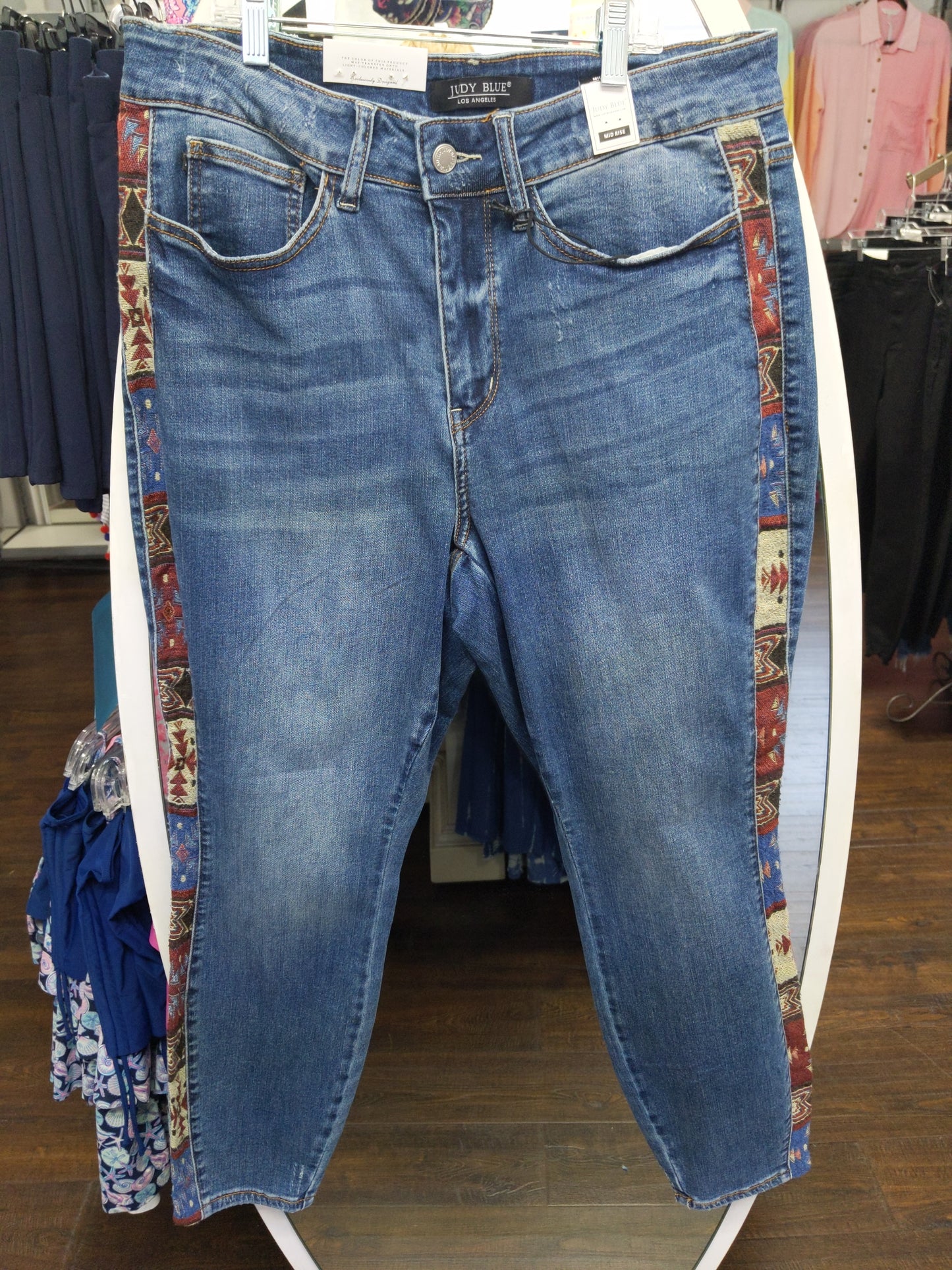 JB88492 MR RELAXED WESTERN