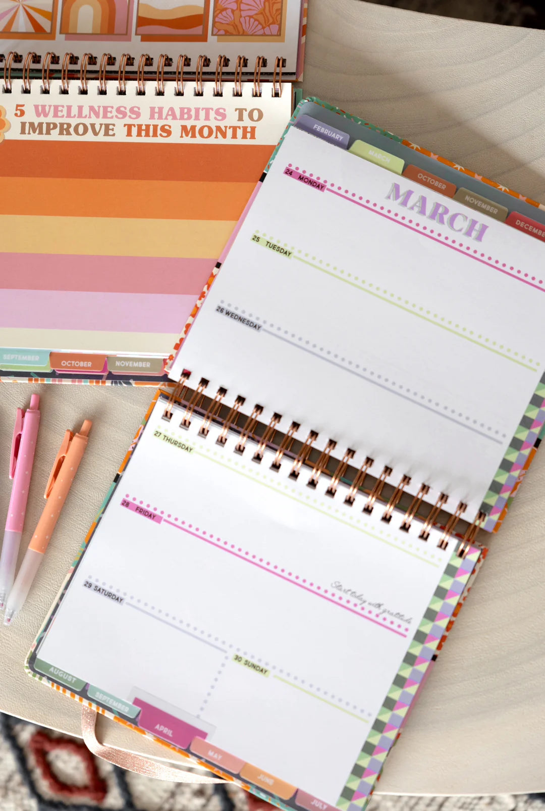 JLB 17 MONTH PLANNER