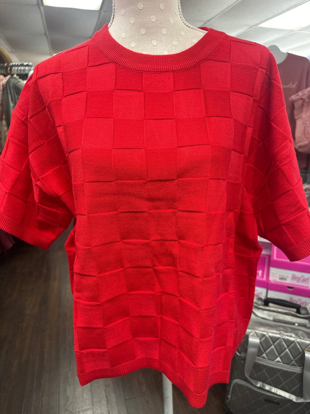 Vine and Love Red Crew Neck Short Sleeve Textured Knit Sweater Top VT81682B