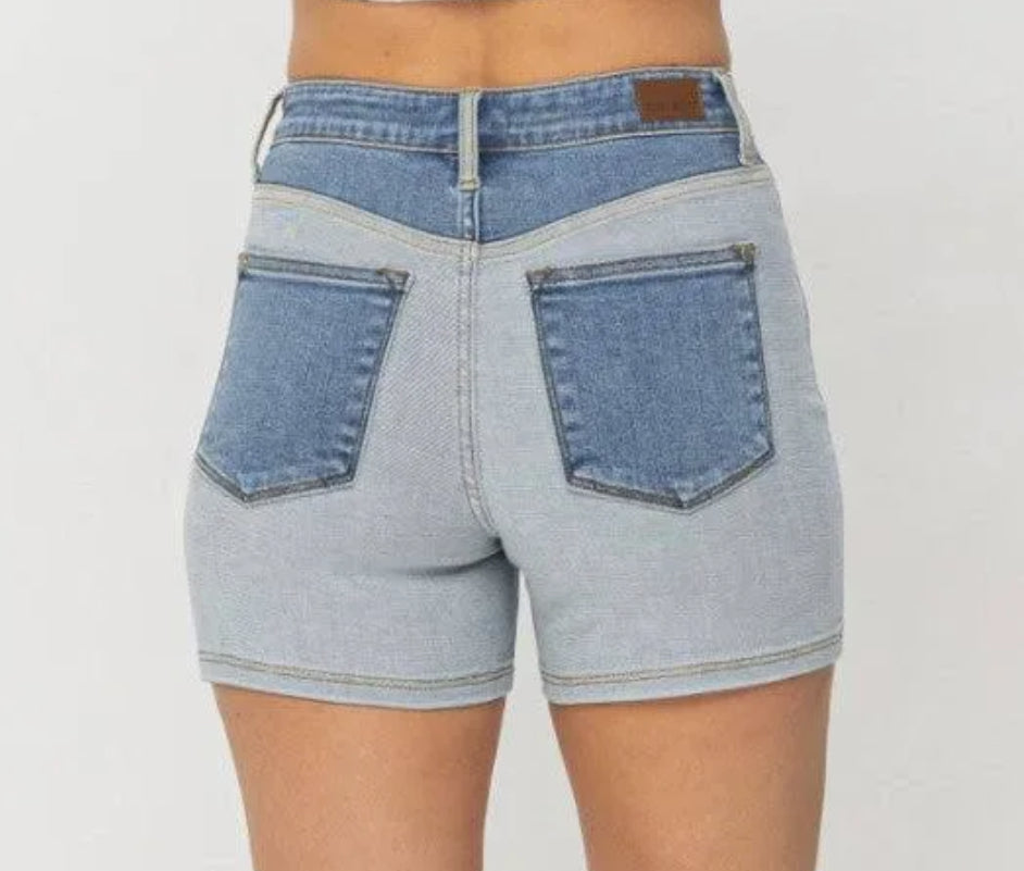 JB 15256 HW COLOR BLOCK SHORTS