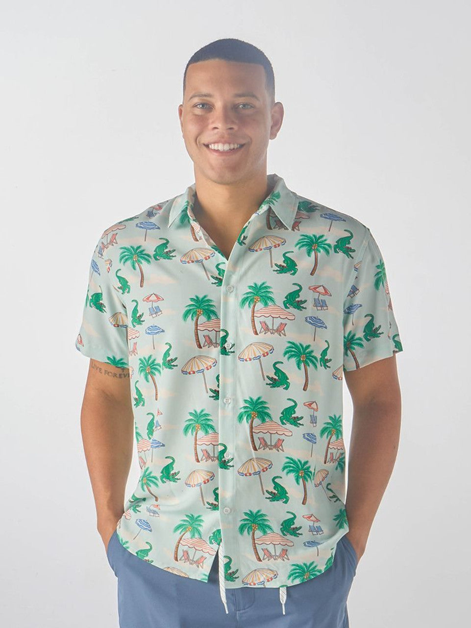 0125-MN-TOP-CSTL-GATOR