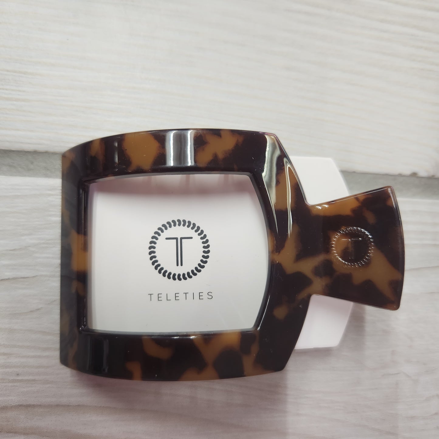 Teletie Medium Flat Square Clip