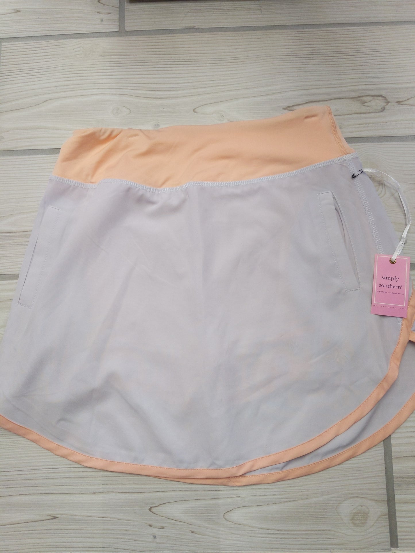 0122-ATHLETICSKORT-CORAL