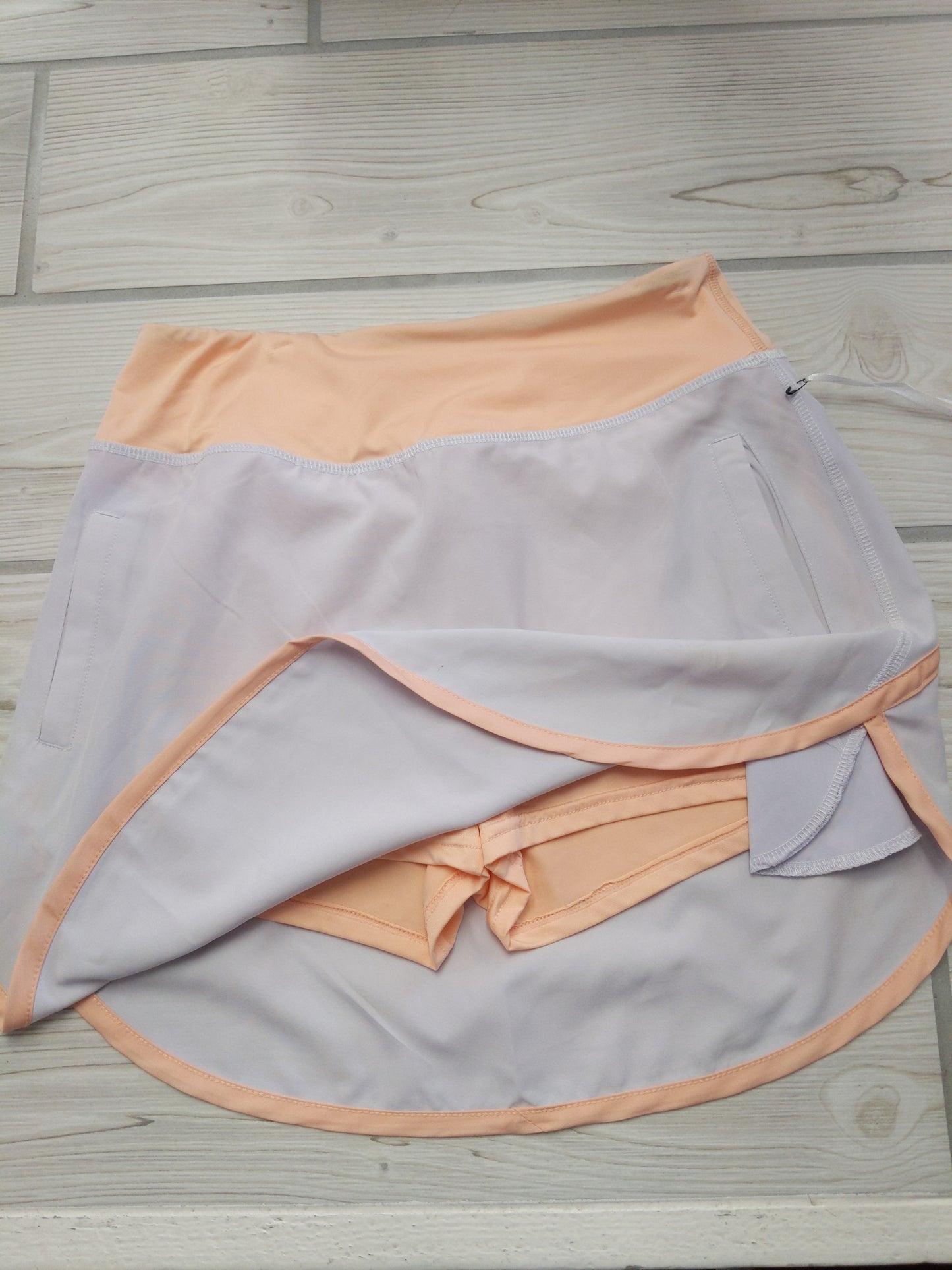 0122-ATHLETICSKORT-CORAL