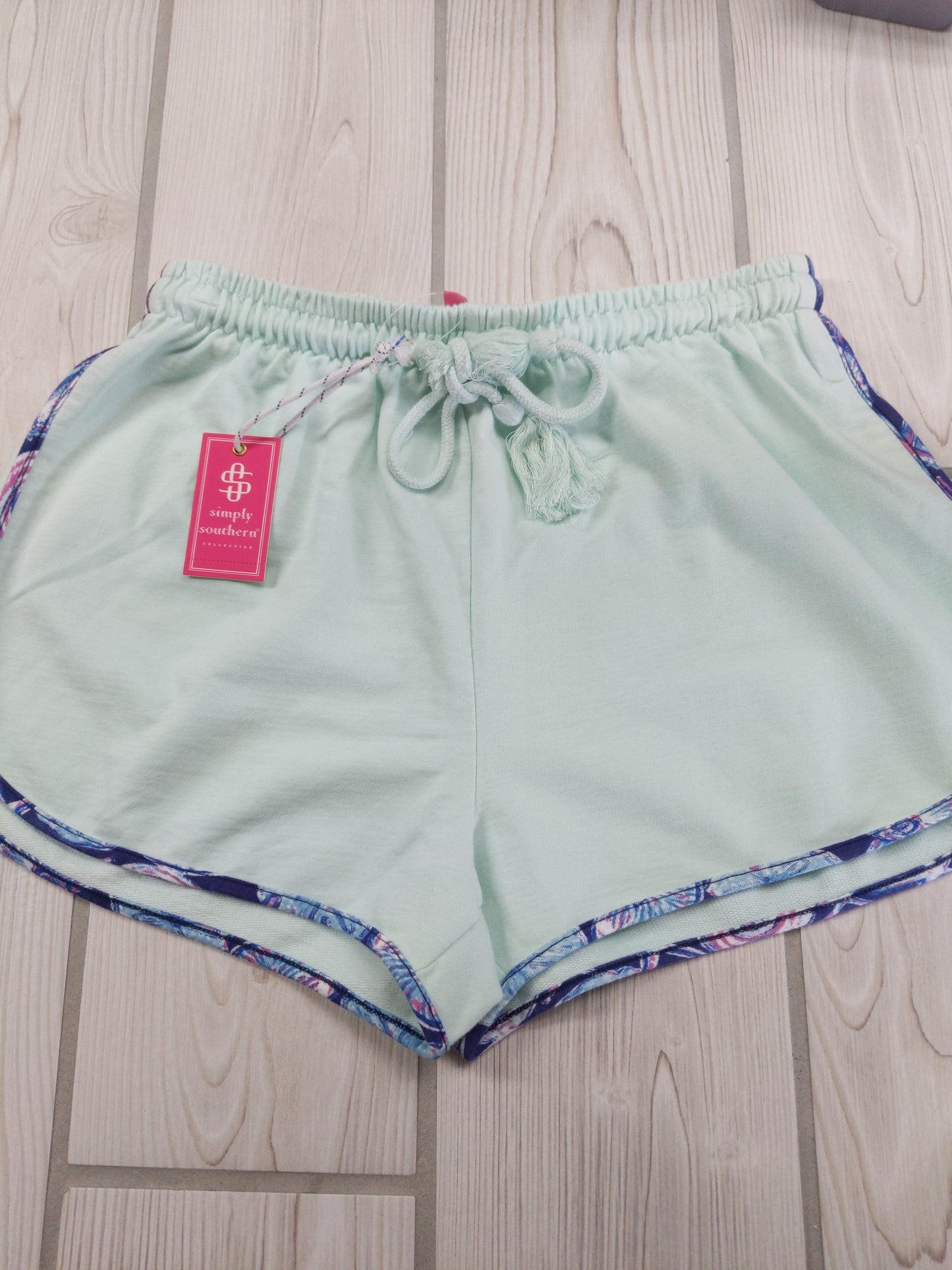 0123-CONTRSTSHORT-ICE