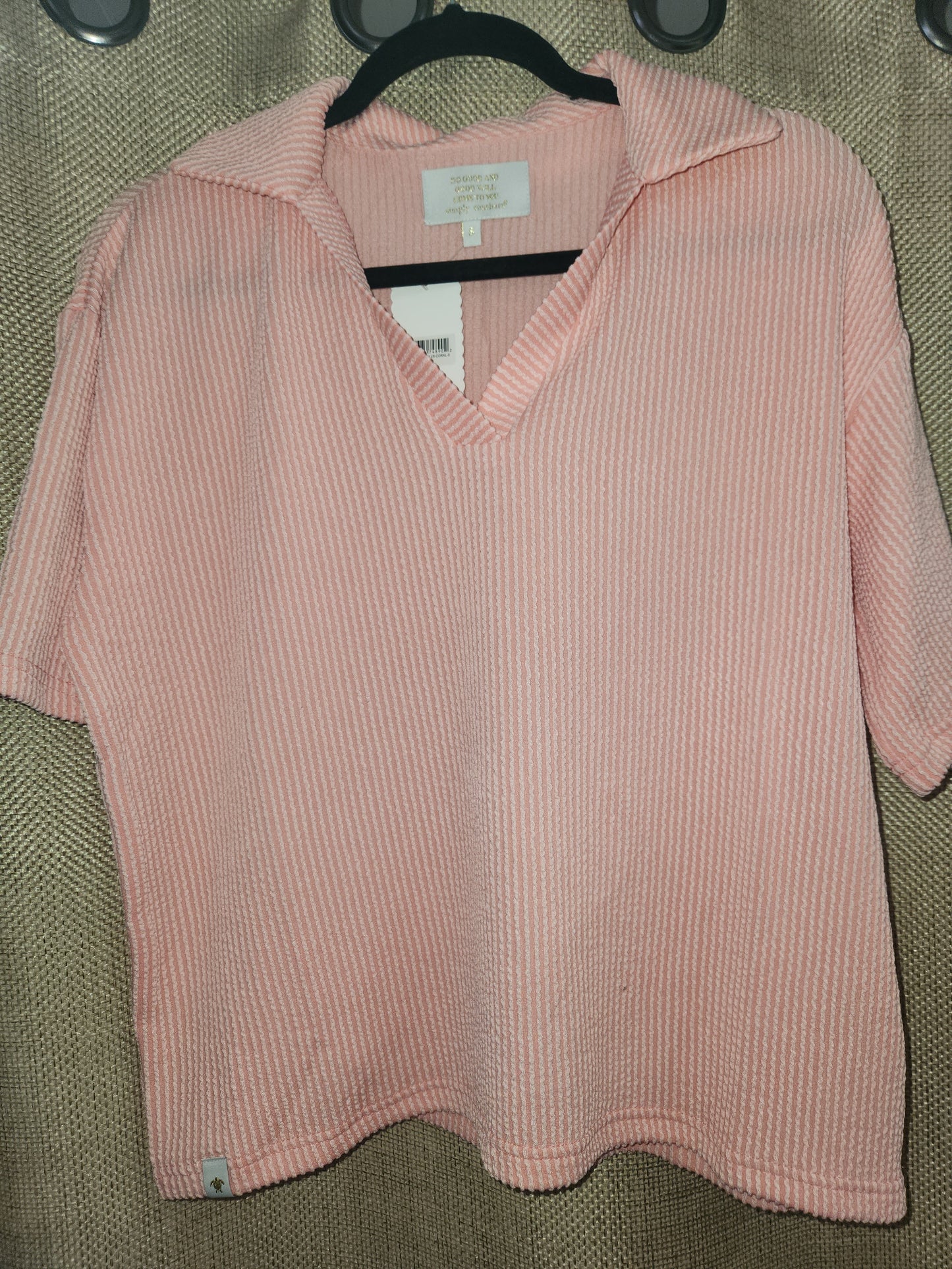 0125-TEE-KNT-CLLR-CORAL