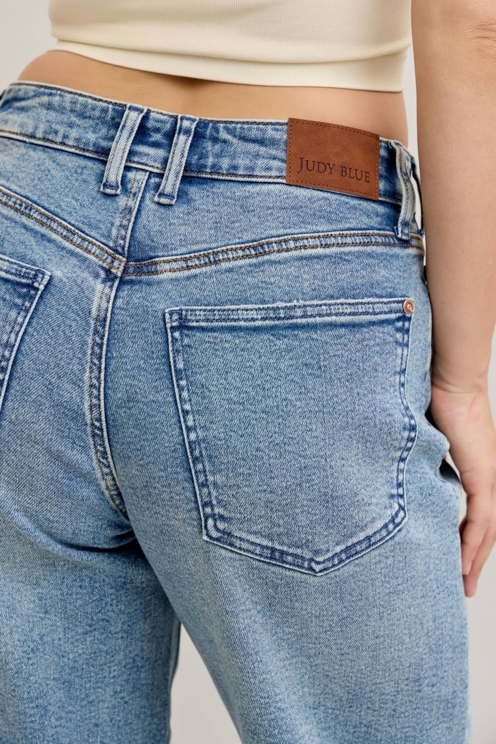 JB 881004 HW Wilhelmina Light Vintage Wash