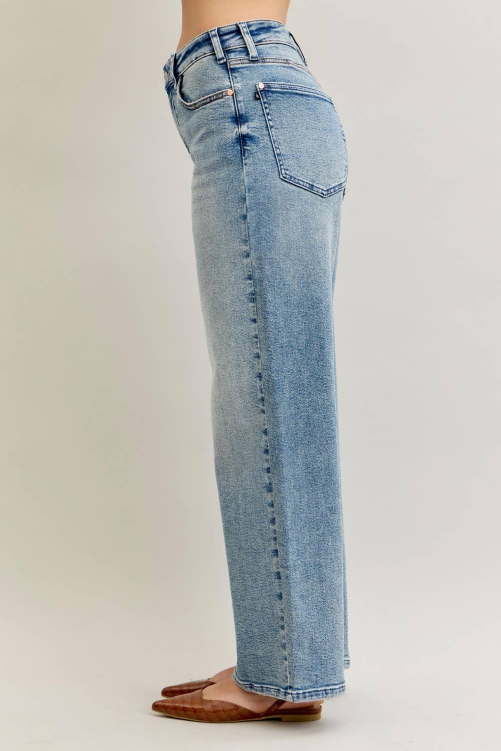 JB 881004 HW Wilhelmina Light Vintage Wash