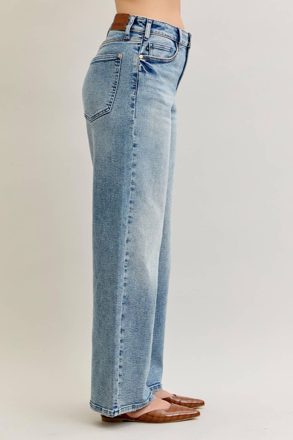 JB 881004 HW Wilhelmina Light Vintage Wash