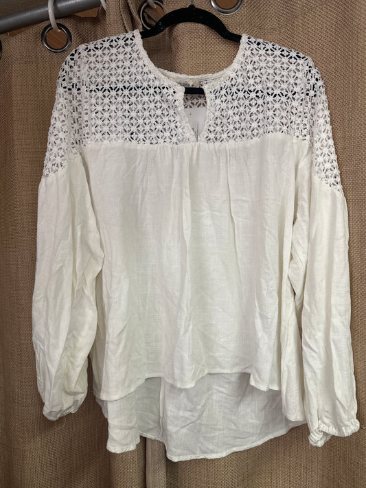 LD Umgee white top