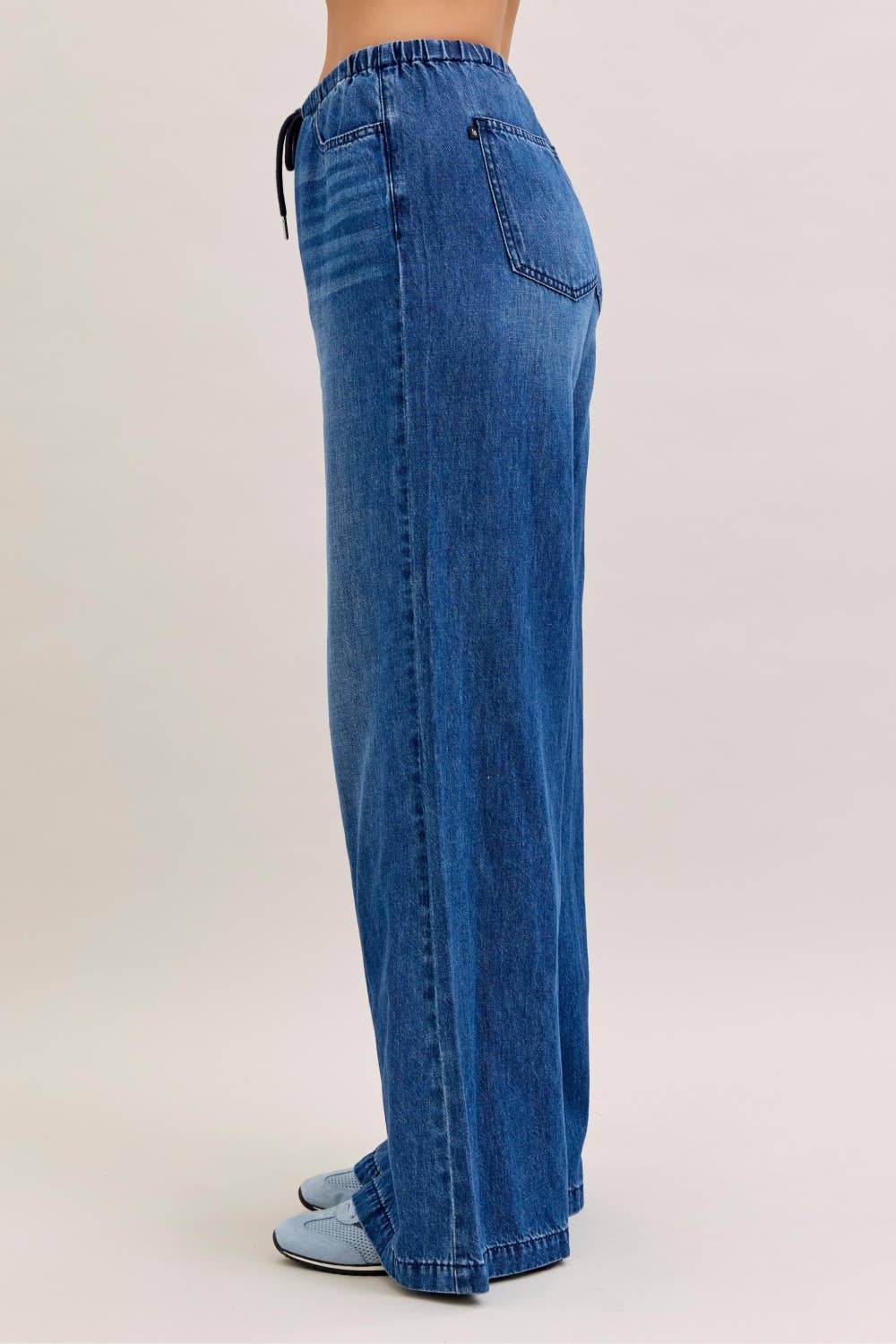 JB 881047 HW Featherweight Palazzo Fit