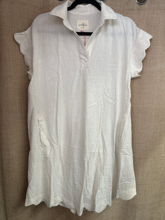 Umgee C5715 Linen Scallop Sleeve Oatmeal
