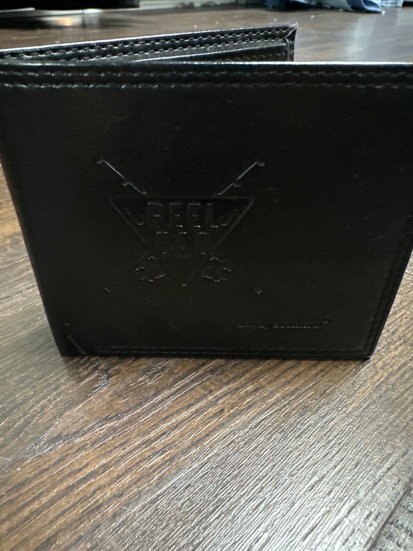 0220-GUYS-LTHR-WALLET
