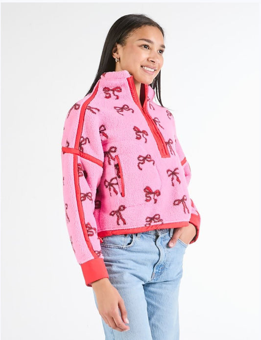 0225-PULL-EILEEN-BOW