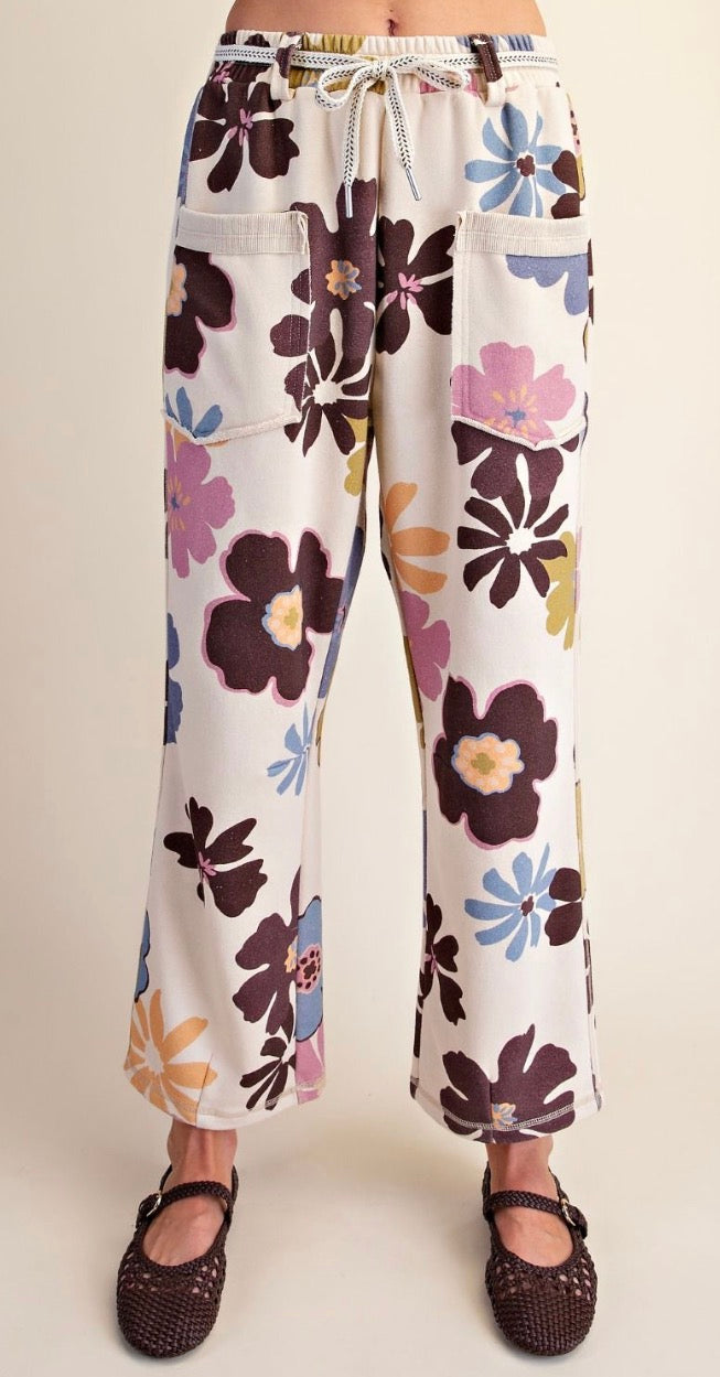 Easel EB58088 KHAKI FLORAL PRINT WASHED TERRY PANTS