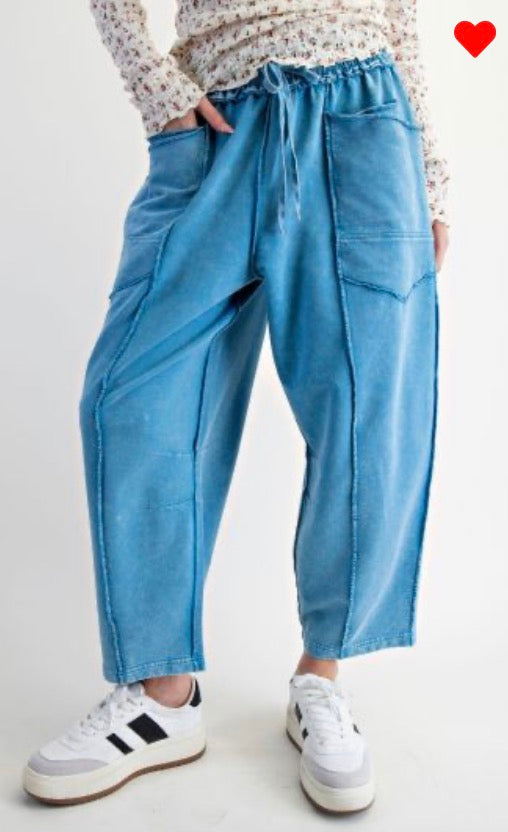 EB56790 Day Blue Mineral Washed Terry Knit Crop
