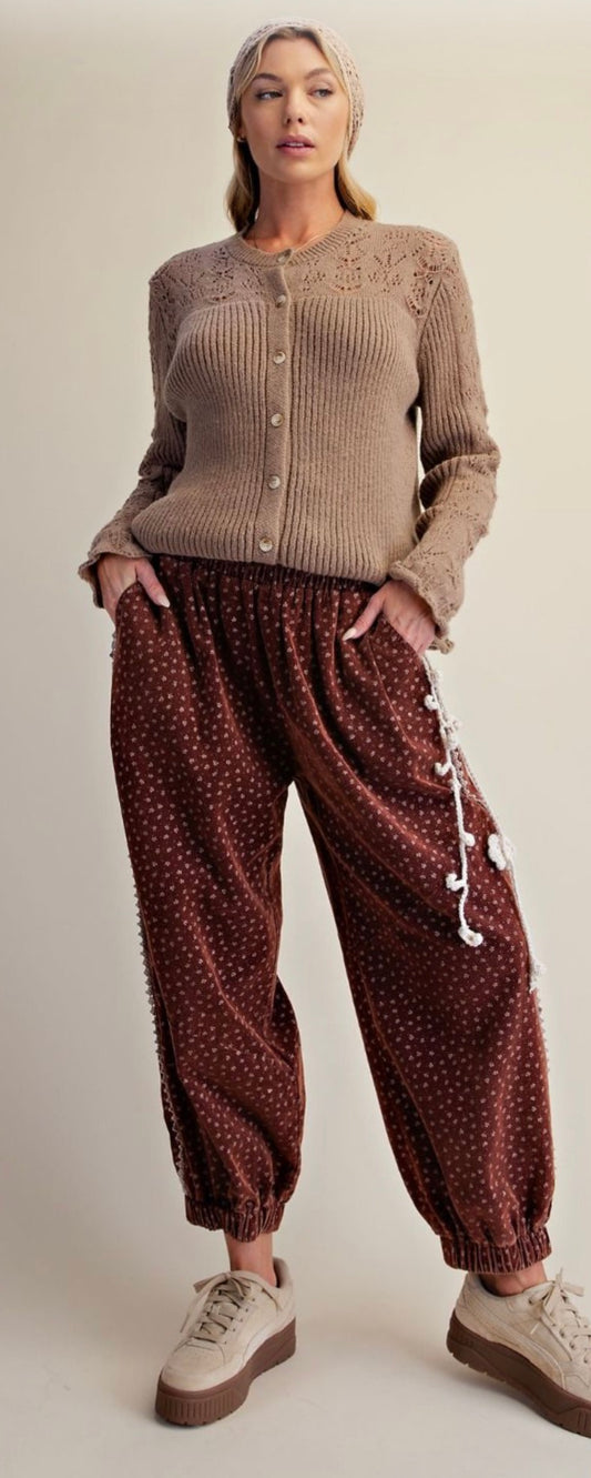 Easel EB58171 CHERRY WOOD PRINTED CORDUROY PANTS