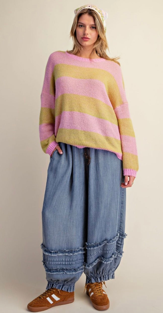 EASEL ET72121 STRAWBERRY MATCHA WIDE STRIPE PATTERN KNITTED SWEATER