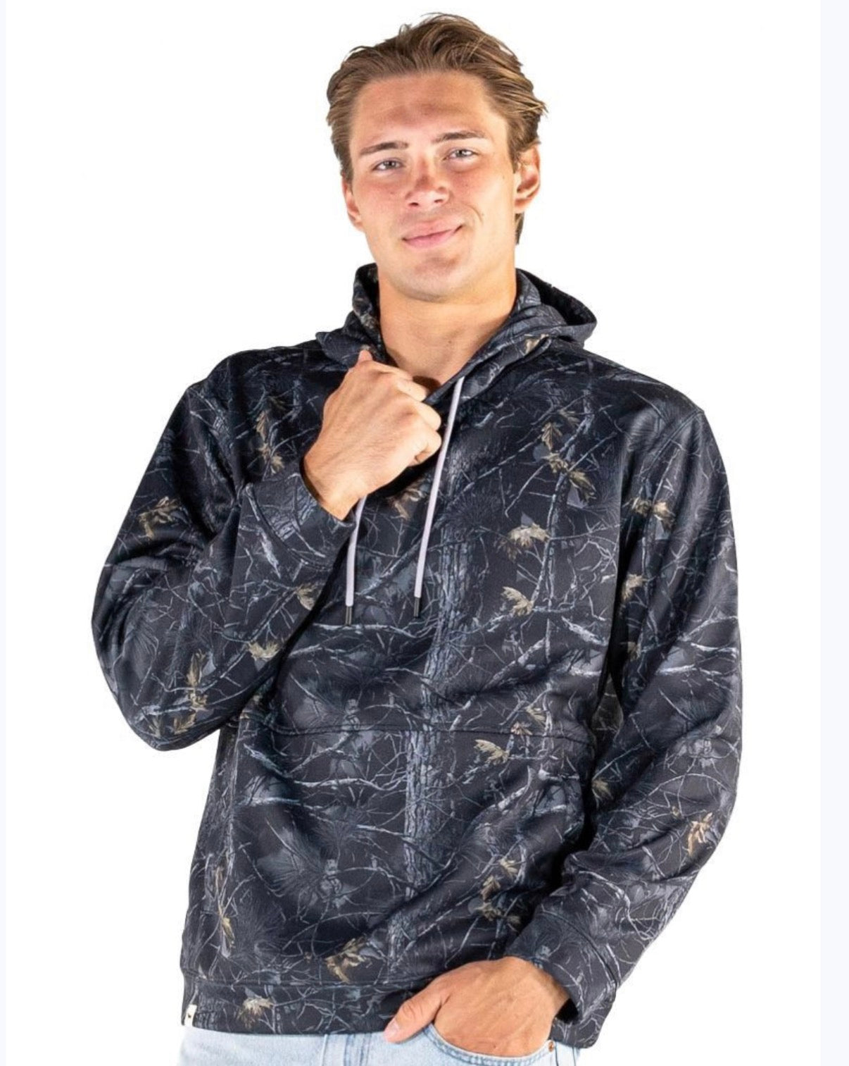 0226-MN-HD-WILLIAM-BKCAMO