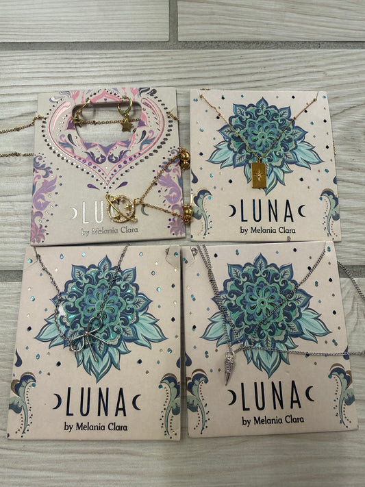 Luna necklace