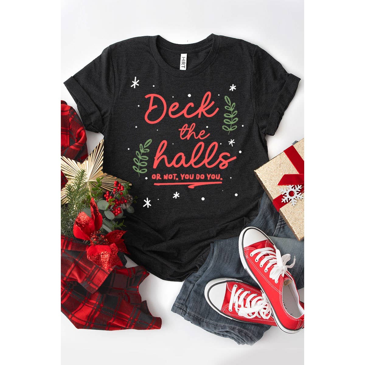 DECK THE HALLS  WASHED GRAPHIC TEE