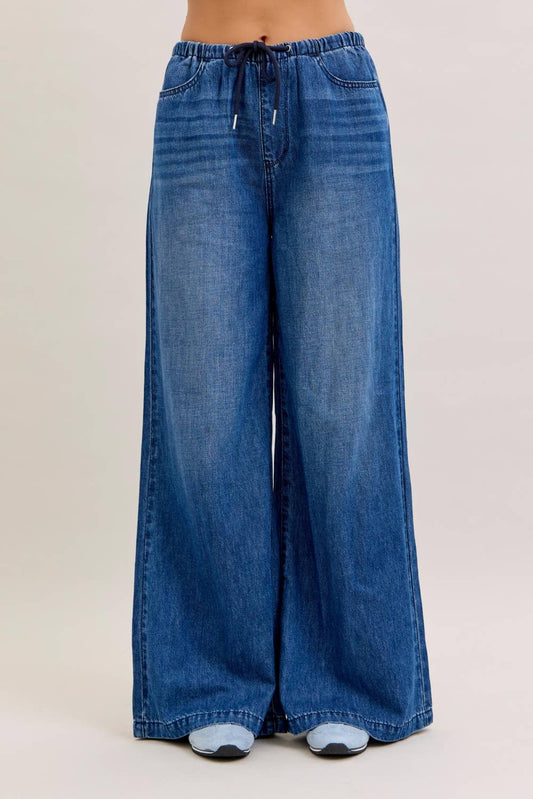 JB 881047 HW Featherweight Palazzo Fit