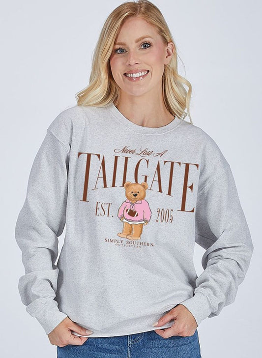 CREW-TAILGATE-FLURRY