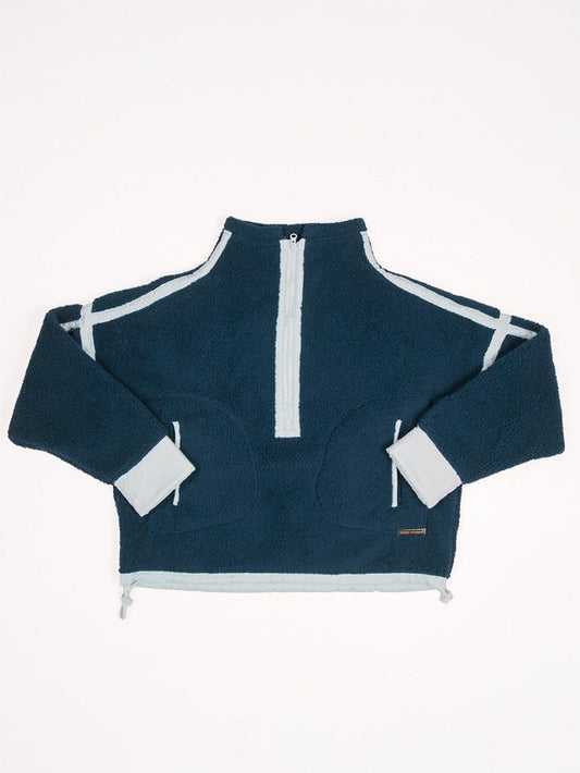 0225-PULL-EILEEN-NAVY