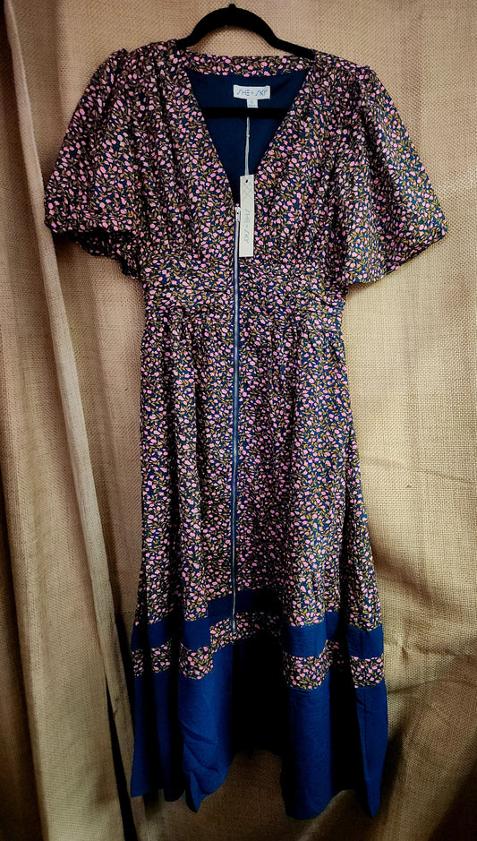 She+Sky SY9359 Bubble Sleeve Front Zip Printed Midi Dress With Back Smocked Waist and Pockets