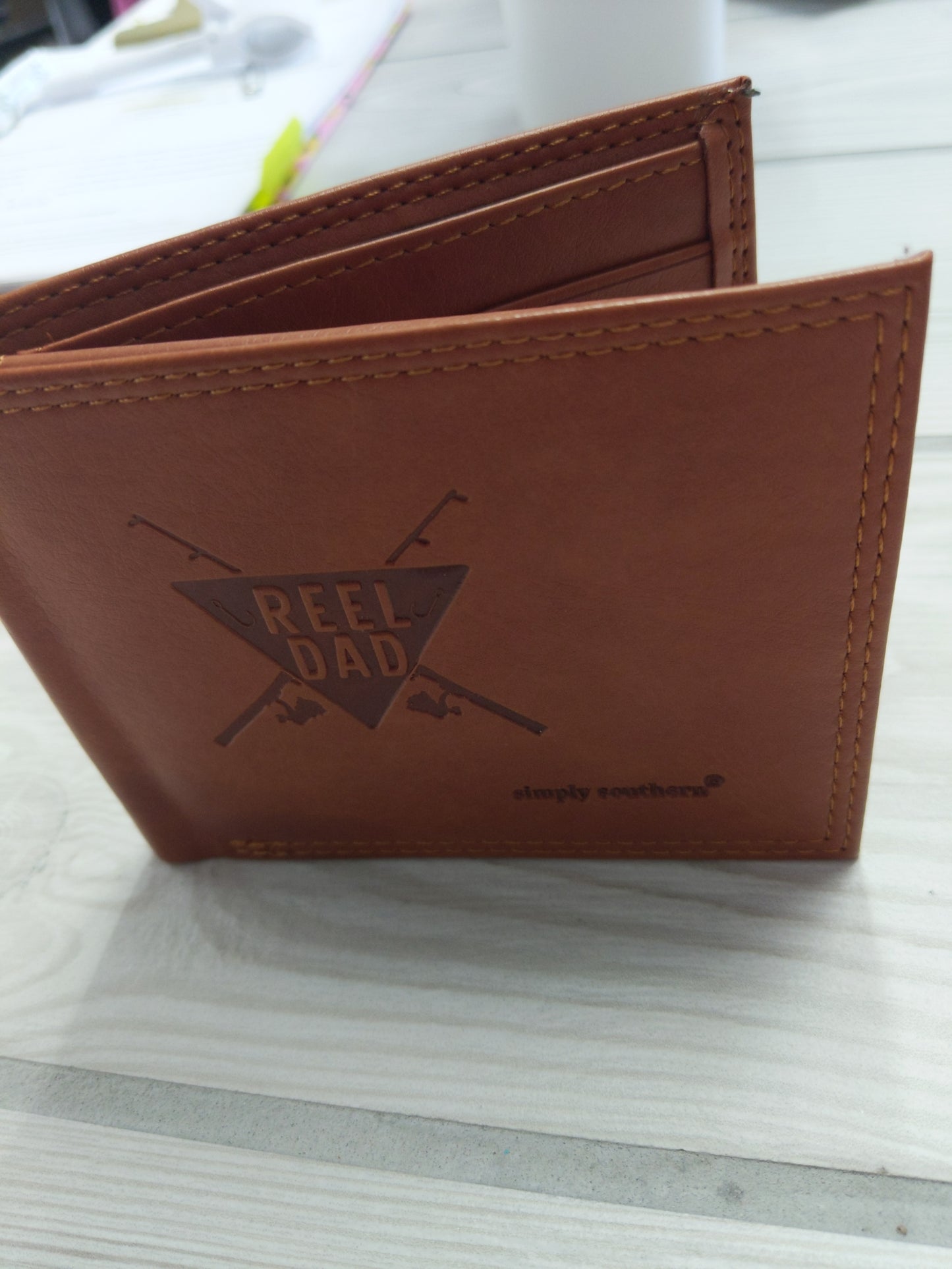 0220-GUYS-LTHR-WALLET